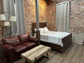 Eagle’s Crib, a chic studio in Fayette | CMU - Image 4