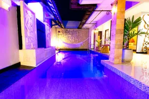 Surfrider Villa / Private pool / Home Thearter - Image 3