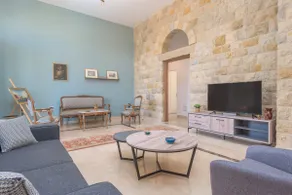 Beit Salima 3BR House with Pool and Terrace - Image 2