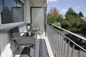 Kurstadt Apartment 2ZKB Balkon Self Check-in - Image 2