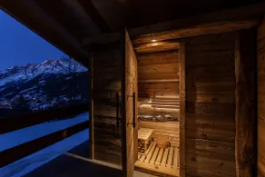 Chalet de Montagne pour Vous 4, seulement pour 2, privé, bien-être, luxe - Image 4
