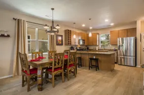Garage Parking+Executive Living+Old Town - Image 3
