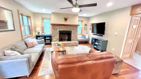 Summerhaven - HotTub, PoolTable, Dog Friendly - Image 5