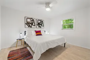Private guest suite, sleep & bike, updated! - Image 2