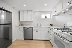 New 2 bedroom basement apartment - Image 4