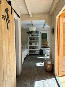 Driftwood Dreams Garden Cabin - Image 3