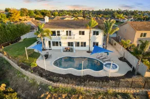 Sunset Crest - Home with stunning views, Pool, BBQ - Image 2