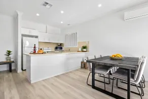 Shamrock House A - Image 3