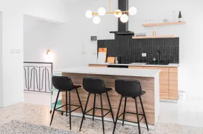 Chic & Modern by the Sea- Casa Oliva, Aci Trezza - Image 3