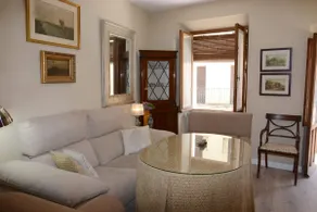 Spectacular Apt. Plaza Mayor - Image 5