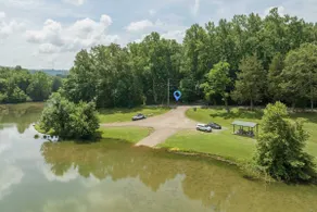 *West Knox private home*@lake channel - Image 3