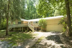 *West Knox private home*@lake channel - Image 2
