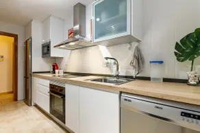 Khaleesi Apartment (HHH) - 180m from the beach - central - Image 5