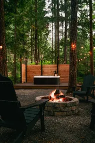 Mt. Baker Red Cabin With Private Hot Tub & Trails - Image 2