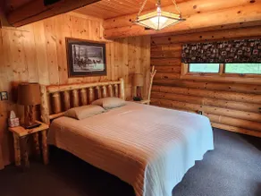 full log cabin on the lake - Image 3