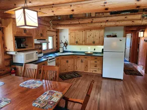 full log cabin on the lake - Image 5