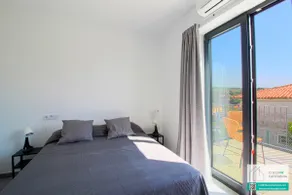 Santamira Street, Family apartment 01 - Image 4