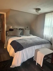 Vintage apartment - Image 2