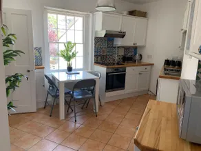 *Location* Spacious Character Flat in Central Rye - Image 4