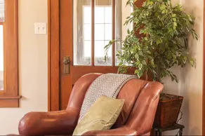 The Boho Bungalow | Downtown Alexandria - Image 2