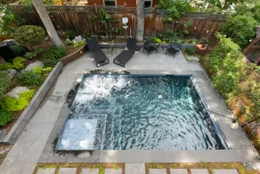 Luxury Private 90 degree Pool & Spa + Walk 2 Pearl - Image 2
