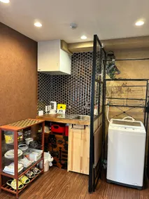 Koi's Apartment, Suzume Apartment 301 - Image 4