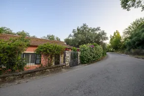 Mon Reve House - Image 3
