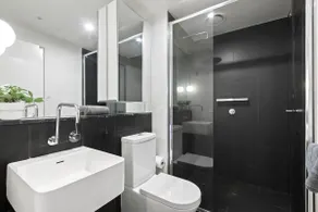 Dee - Gorgeous modern apartment in perfect locatio - Image 5