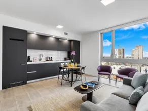 Special OFFER - 2BR- near Kaseya Center - Image 5