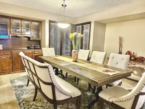 Sunny Brick Home with big Sunroom 4BR/3BA - Image 5