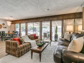 Poppy's Place - Campus Home w/ Pool - Image 5