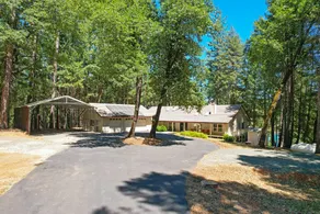 Lakeside Bliss, Perfect Retreat! - Image 5