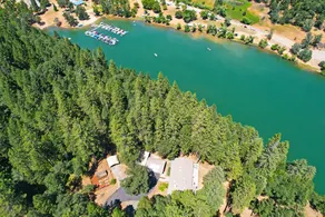Lakeside Bliss, Perfect Retreat! - Image 3