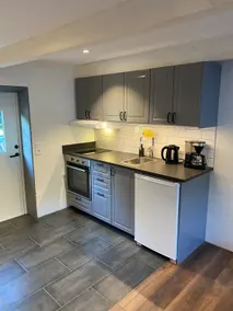 Cozy four-bed apartment - Image 4