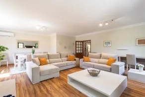 Aroeira Sunny Villa - Heated Pool extra cost - Image 4