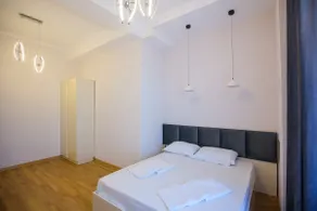 Seventh Floor Apartment lux 1 - Image 3