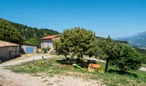 quiet farmhouse - Image 3