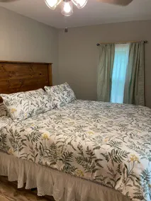 Peaceful Farmhouse - Image 3