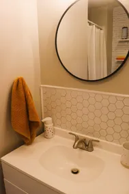 Cute Studio in Old West End - Image 3