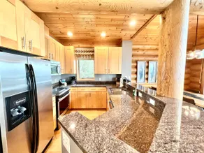 Three Bedroom Log Home at Temperance Landing - Image 5