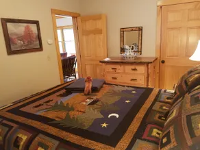 Brookside Cabin in the Woods - Image 3