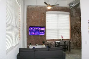 Comfy Adorable Home - Image 2
