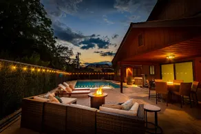 Meadow Cabin~Family/Pool & Hot Tub/National Park - Image 4