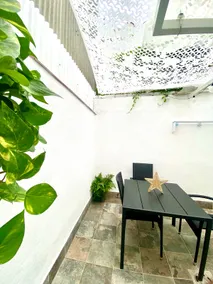 Mercè Summer house with patio - Image 3