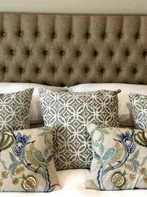 Perfectly Positioned Hambleden House - Image 2