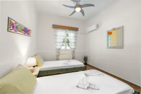 St Harry's Windmill - Seafront Apartments - Image 5