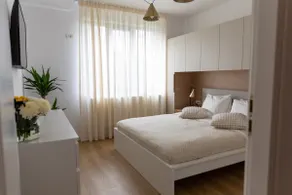 Modern Studio I 5 min Airport | 8 min Therme Spa - Image 2