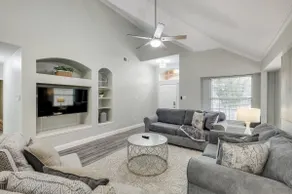 Luxury in Lewisville King Bed+ Smart TVs in rooms - Image 3