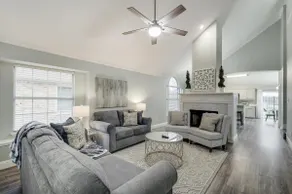 Luxury in Lewisville King Bed+ Smart TVs in rooms - Image 2
