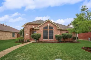 Luxury in Lewisville King Bed+ Smart TVs in rooms - Image 4